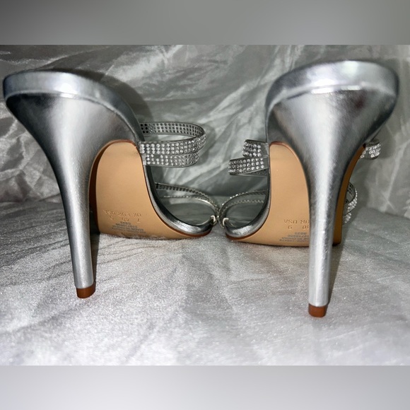 PriMark Silver Heel - Picture 3 of 6